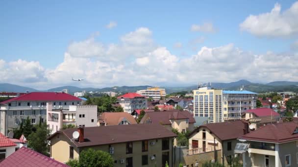 City landscape with mountains — Stock Video