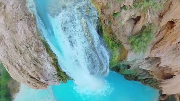 Creek Havasu com cachoeira — Vídeo de Stock