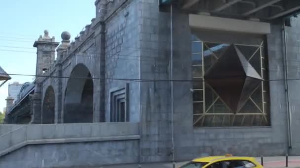 Pushkinsky ponte pedonal — Vídeo de Stock