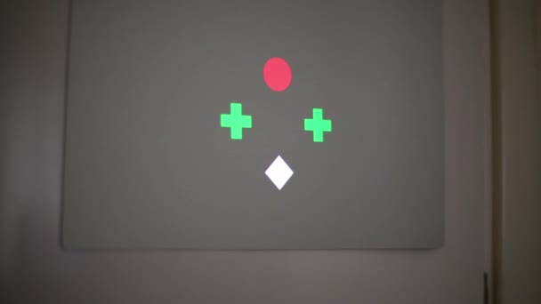 Colour table with changing symbols for sight testing — Stock Video