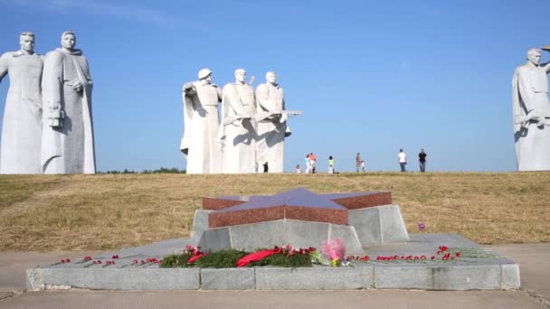 Militaire memorial complexe Panfilov Heroes — Stockvideo