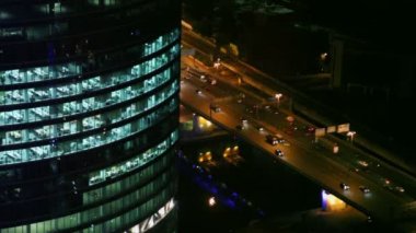 Ofis Binası yakınında sokakta Rating