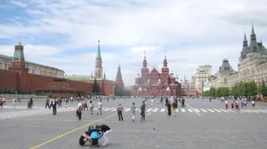 Kızıl Meydan arasında turist yürümek