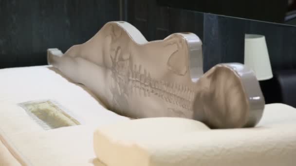 Mannequin for bed mattress — Stock Video