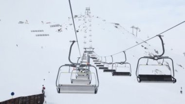 İp-yol hamle yukarı dön