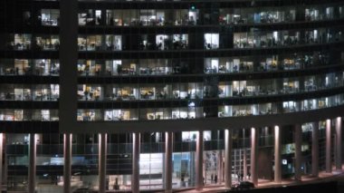 Naberezhnaya Kulesi zoom gece