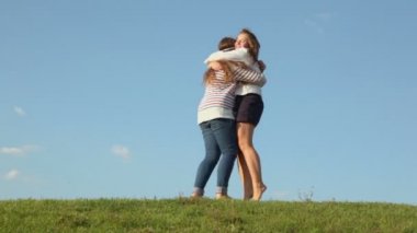 Close-up van bruin teckel in zonlicht