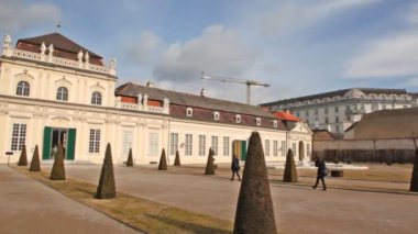 İnsanlar için daha düşük Belvedere gider