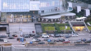 Mega fonksiyonel kompleksi önünde trafik