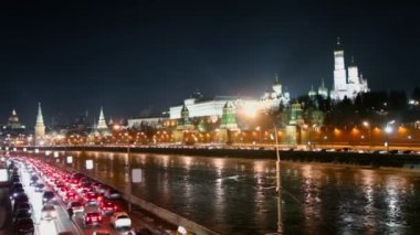 Kremlin setin de araba trafiği