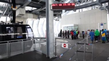 İp yolu kabin kayakçı bırakın