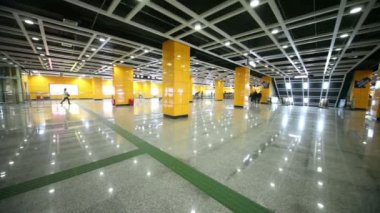 metro istasyonunun Hall