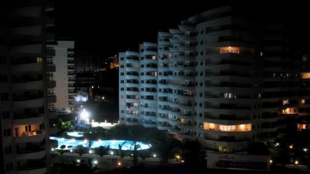 Piscina en Alanya, Turquía — Vídeo de stock