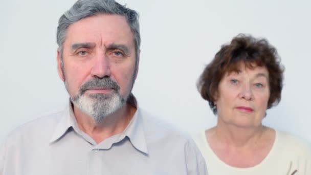 Портрет пожилой пары — стоковое видео