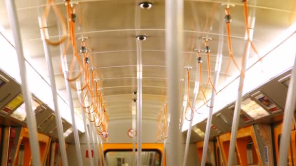 Потолок вагона метро — стоковое видео