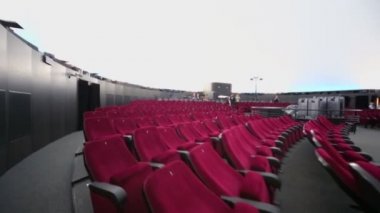 Konferans salonu ve Planetarium projektör