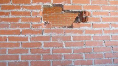 Alt yapım hole duvar