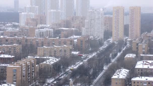 Vista aérea de la ciudad nevada — Vídeos de Stock