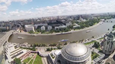 Gün şehrin havadan görünümü