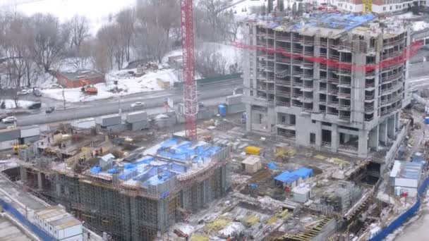 Workers on construction site — Stock Video