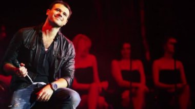 Emin Agalarov ile mikrofon oturur