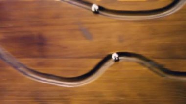 Kaydırak iki metal top rulo