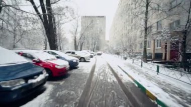 Ev araçları ile birlikte hareket