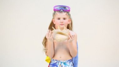 Dört çocuk tek satırda kalacak