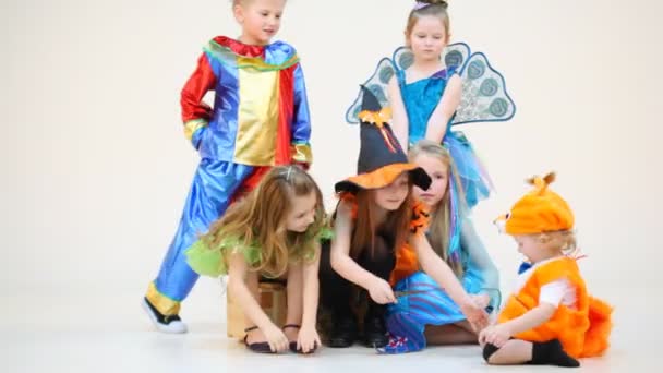 Six little children in costumes — Stock Video