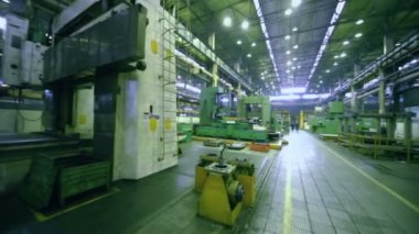 Avtovaz Fabrikası'nda atölye makineleri