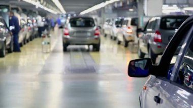 İşçi ve satır yeni araçların