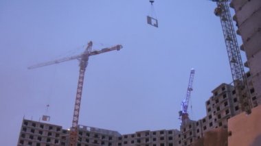 Vinçler yapı taşı akşam