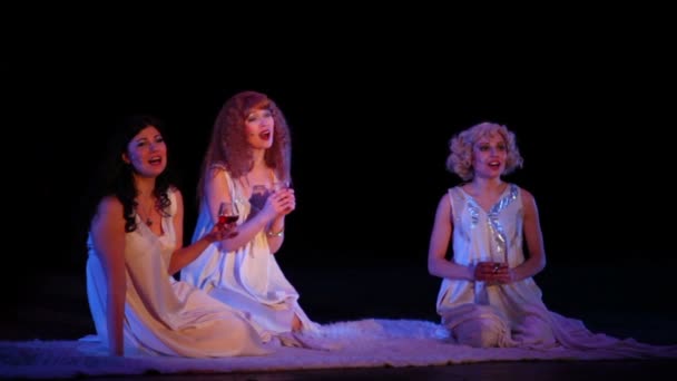 在音乐剧唱的 Rostova、 Makeeva、 Vorozhtsova — 图库视频影像