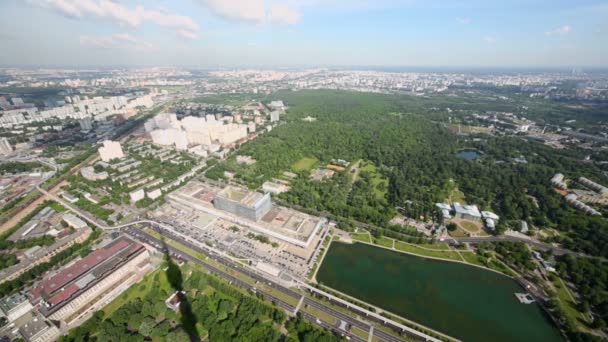 Panorama of Ostankino park and Ostankinskiy pond — Stock Video