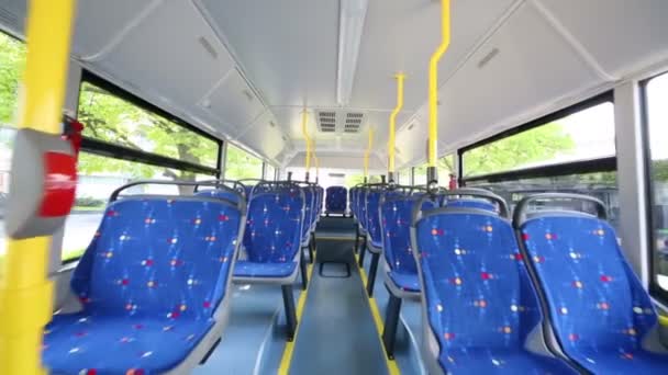 Empty seats in bus — Stock Video