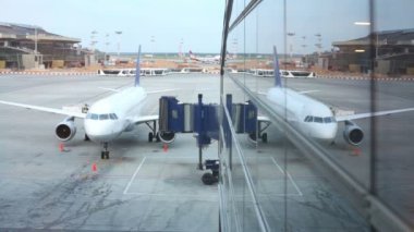 Uçak Vnukovo Havalimanı standları