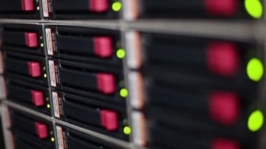 Lambalar flaş veri Server'da yol açtı.