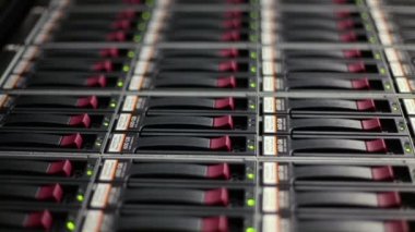 Lambalar flaş veri Server'da yol açtı.