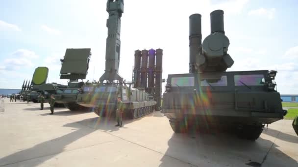 Зенитная ракета С-300В — стоковое видео