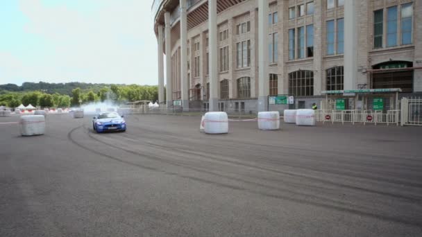 Two race cars ride during Speedfest — Stock Video