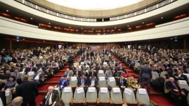 Seyirci ve Forum küçük işletme aşamasında