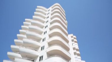 Otel binası sıradışı tasarımı