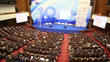 Seyirci ve konuşmacı olarak Forum küçük işletme