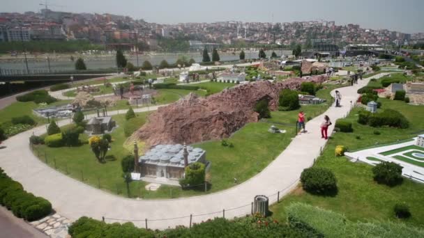 Vista del Museo Miniaturk, en Estambul, Turquía — Vídeo de stock