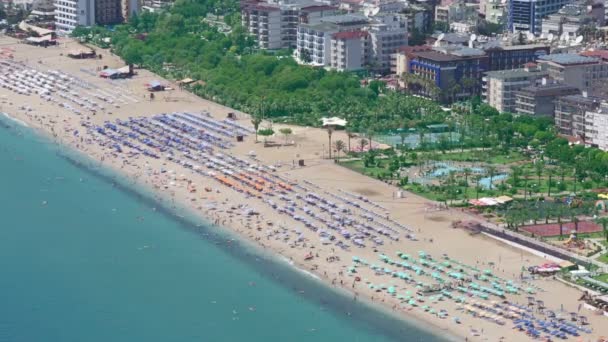 Cleopatra strand in Alanya, Turkije — Stockvideo