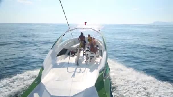Tekneden başlangıç kalkış paraşüt — Stok video