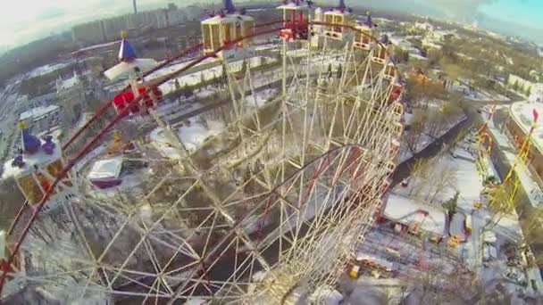 Russische tentoonstelling Center Ferris wheel — Stockvideo