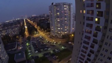 Gece görünümü: bir mahalle ile büyük Park Panoraması