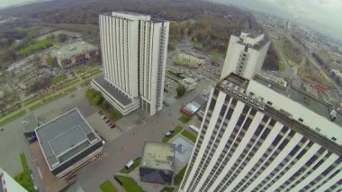 Cityscape otel kompleksi ile
