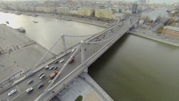 Traffic on Crimean bridge — Stock Video